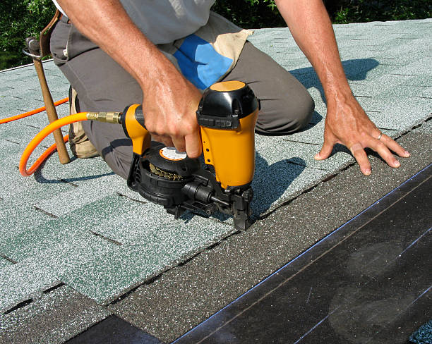 Best Roof Repair Services  in Mundelein, IL
